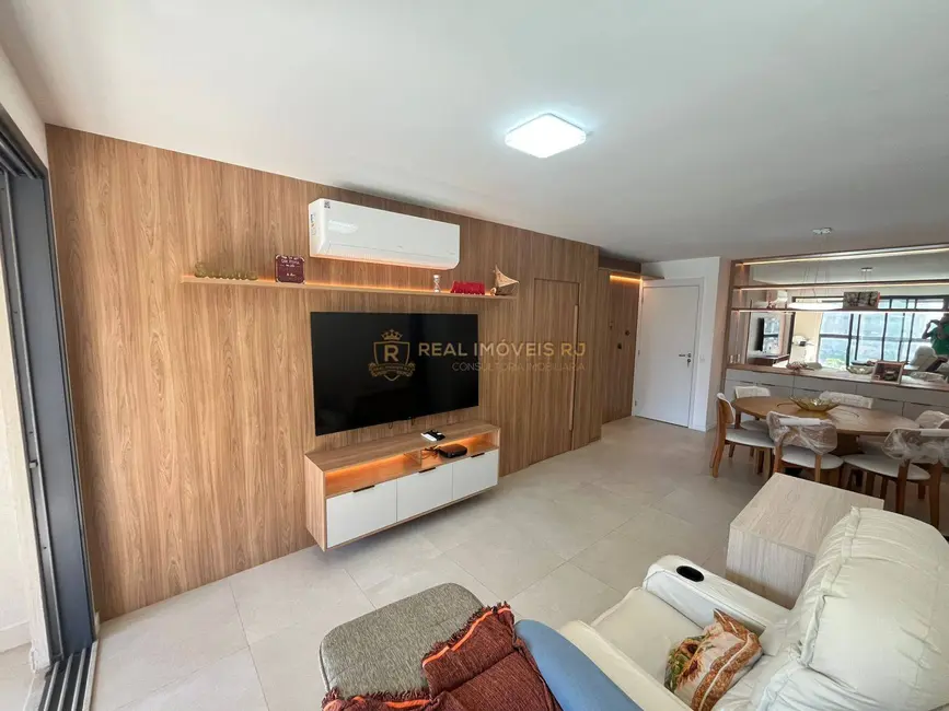 Apartamento com 3 quartos à venda, 106m2 em Barra da Tijuca, Rio De Janeiro - RJ - imagem 4 Foto 4 de Apartamento com 3 quartos à venda, 106m2 em Barra da Tijuca, Rio De Janeiro - RJ