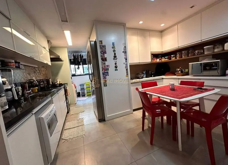 Apartamento com 4 quartos à venda, 133m2 em Barra da Tijuca, Rio De Janeiro - RJ - imagem 5 Foto 5 de Apartamento com 4 quartos à venda, 133m2 em Barra da Tijuca, Rio De Janeiro - RJ