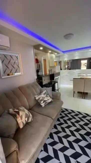 Foto 2 de Apartamento com 2 quartos à venda, 50m2 em Taquara, Rio De Janeiro - RJ