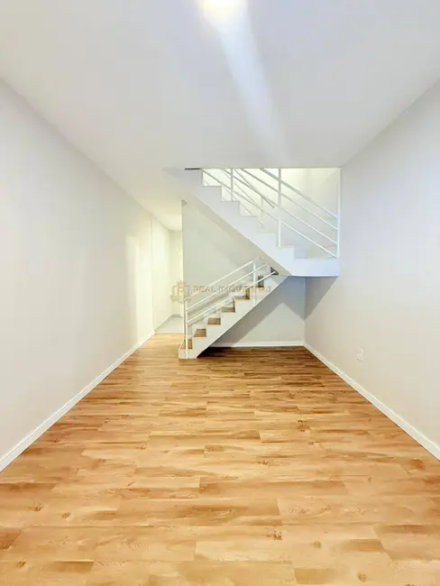 Foto 6 de Casa com 2 quartos à venda, 49m2 em Curicica, Rio De Janeiro - RJ