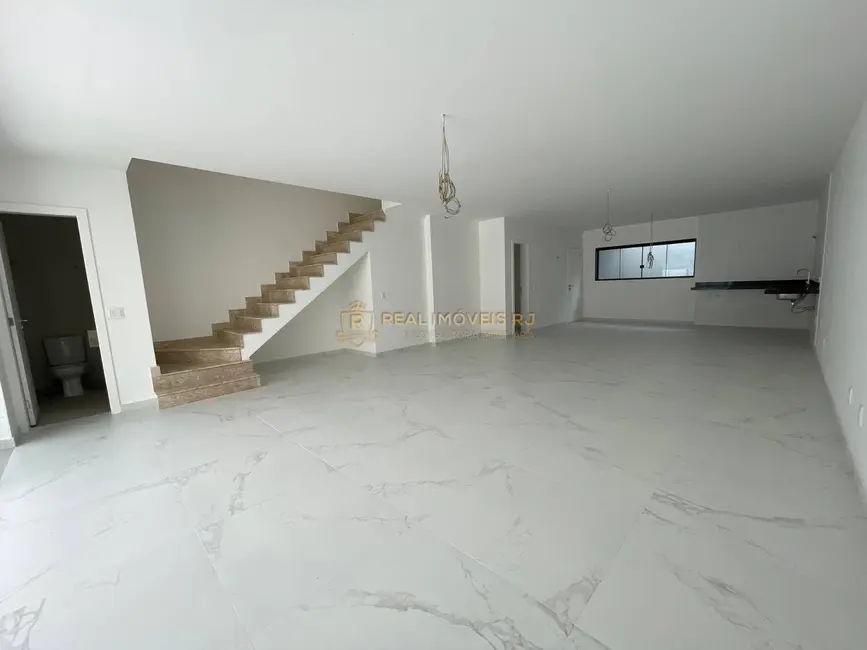 Foto 5 de Casa com 3 quartos à venda, 310m2 em Recreio dos Bandeirantes, Rio De Janeiro - RJ