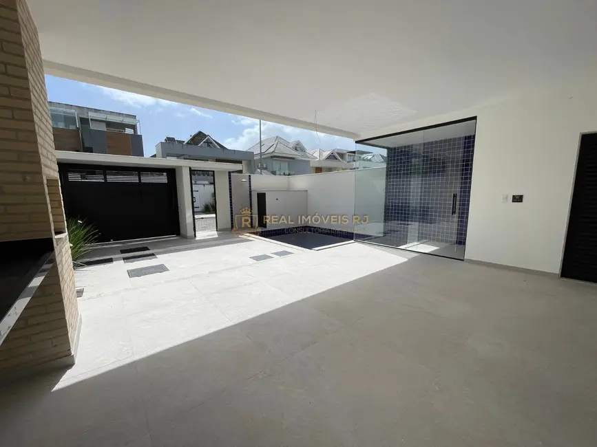 Foto 2 de Casa com 3 quartos à venda, 310m2 em Recreio dos Bandeirantes, Rio De Janeiro - RJ