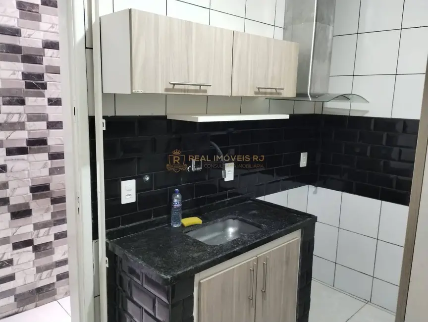 Foto 9 de Casa com 2 quartos à venda, 92m2 em Curicica, Rio De Janeiro - RJ