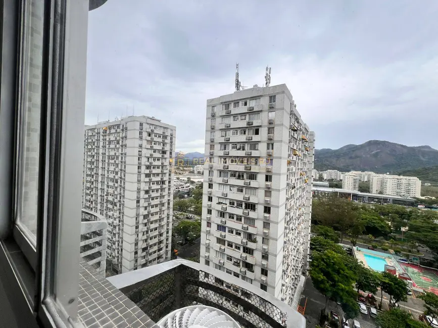 Foto 3 de Apartamento com 2 quartos à venda, 55m2 em Barra da Tijuca, Rio De Janeiro - RJ