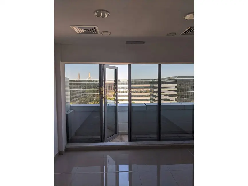 Foto 4 de Sala Comercial à venda, 32m2 em Rio De Janeiro - RJ