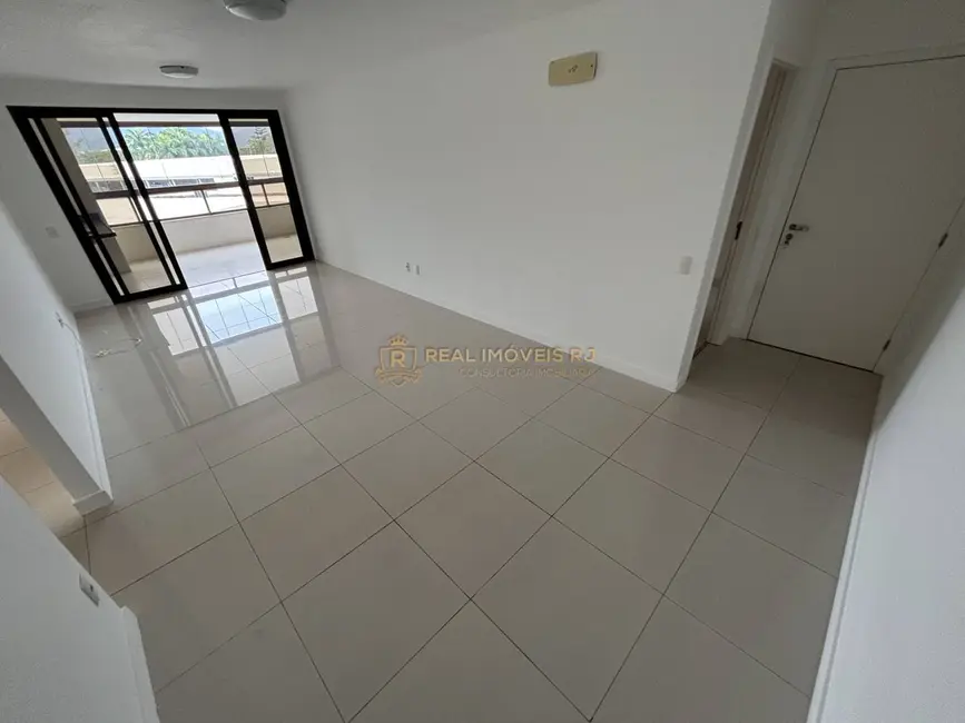 Foto 2 de Apartamento com 3 quartos à venda, 131m2 em Rio De Janeiro - RJ