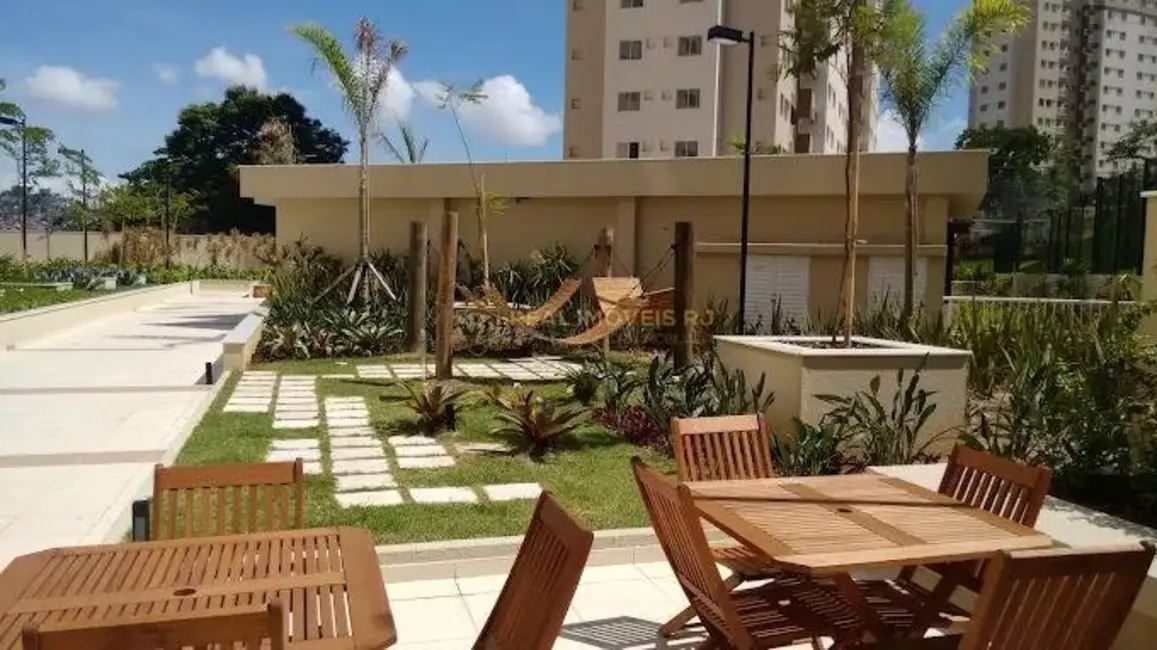 Foto 4 de Apartamento com 2 quartos à venda, 52m2 em Del Castilho, Rio De Janeiro - RJ