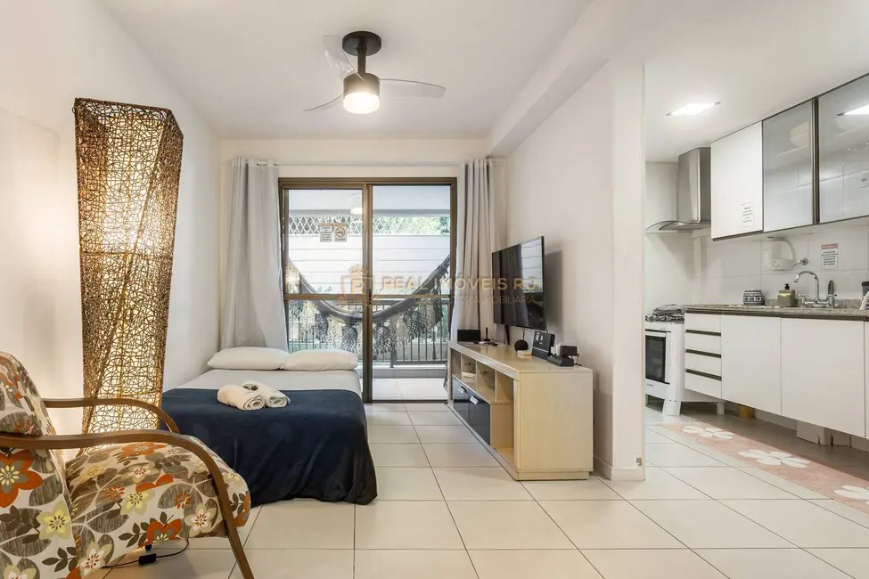 Foto 3 de Apartamento com 2 quartos à venda em Recreio dos Bandeirantes, Rio De Janeiro - RJ