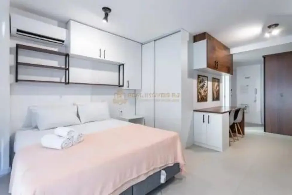 Foto 2 de Apartamento com 1 quarto à venda, 33m2 em Centro, Rio De Janeiro - RJ