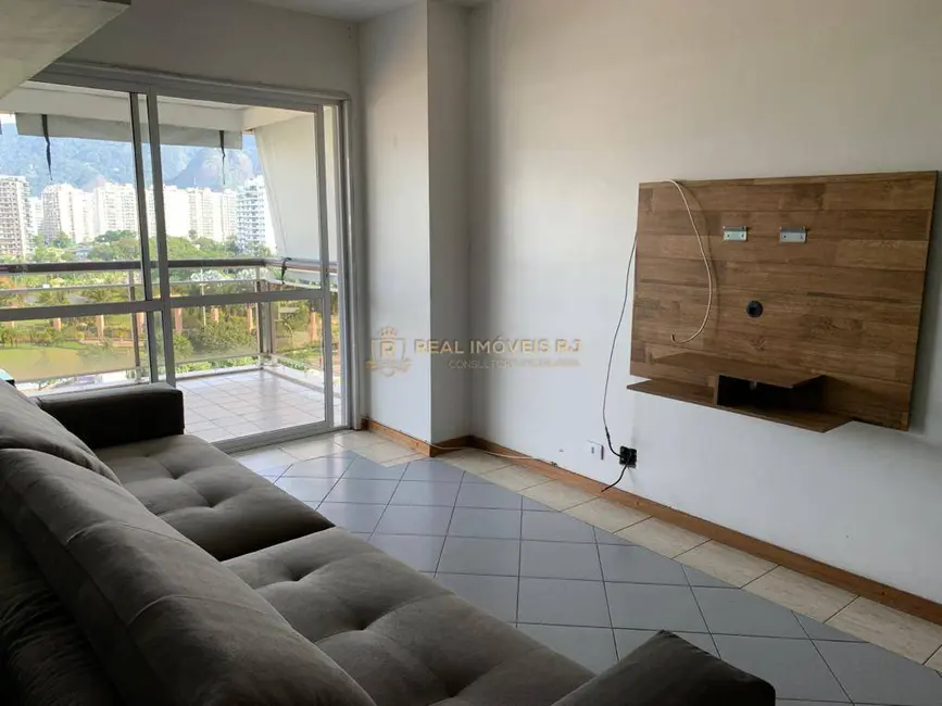 Foto 3 de Apartamento com 2 quartos para alugar, 82m2 em Rio De Janeiro - RJ