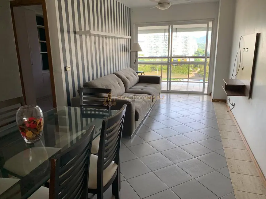 Foto 1 de Apartamento com 2 quartos para alugar, 82m2 em Rio De Janeiro - RJ