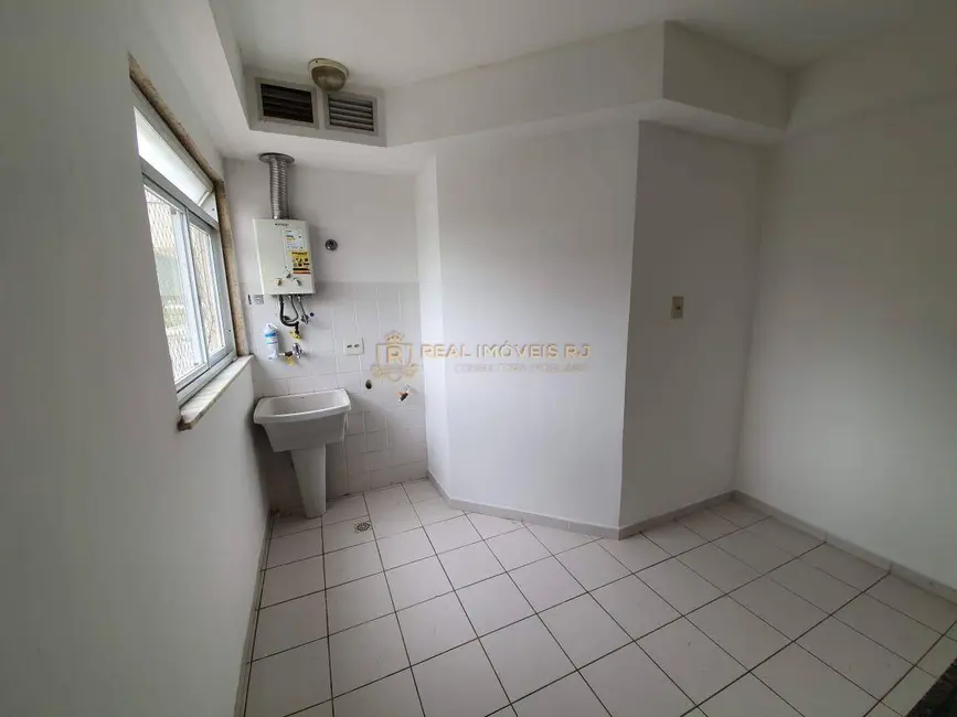 Foto 8 de Apartamento com 2 quartos à venda, 60m2 em Curicica, Rio De Janeiro - RJ