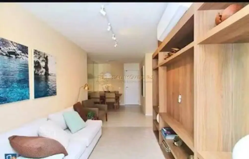 Foto 4 de Apartamento com 2 quartos à venda, 68m2 em Rio De Janeiro - RJ