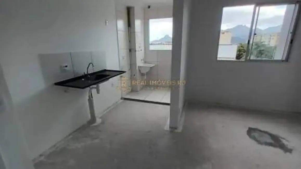 Foto 9 de Apartamento com 2 quartos à venda, 58m2 em Taquara, Rio De Janeiro - RJ