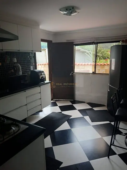 Foto 7 de Casa com 2 quartos para alugar, 200m2 em Vargem Grande, Rio De Janeiro - RJ