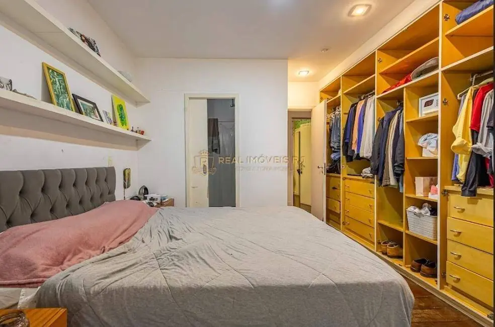 Apartamento com 2 quartos à venda, 121m2 em Lagoa, Rio De Janeiro - RJ - imagem 6 Foto 6 de Apartamento com 2 quartos à venda, 121m2 em Lagoa, Rio De Janeiro - RJ