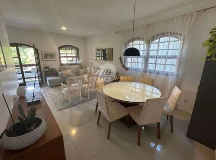 Casa com 4 quartos à venda, 370m2 em Vila Progresso, Niteroi - RJ - imagem 6 Foto 6 de Casa com 4 quartos à venda, 370m2 em Vila Progresso, Niteroi - RJ