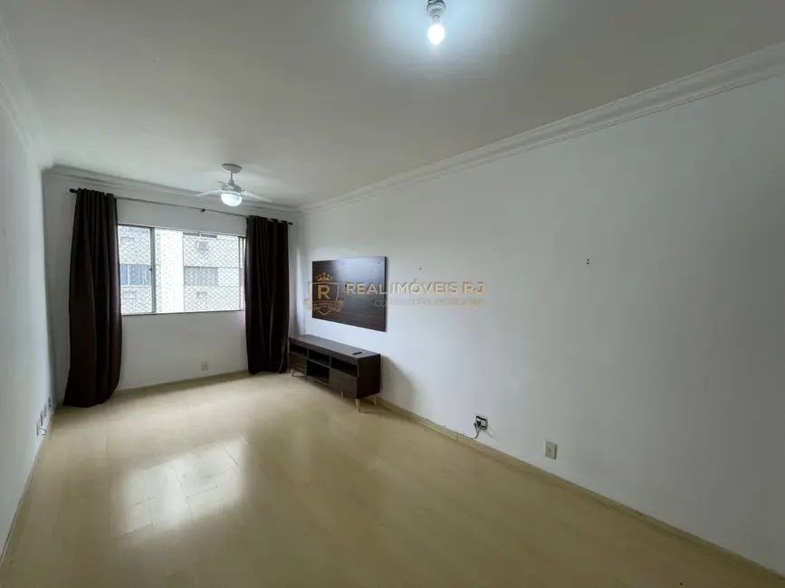 Foto 9 de Apartamento com 2 quartos à venda, 65m2 em Taquara, Rio De Janeiro - RJ