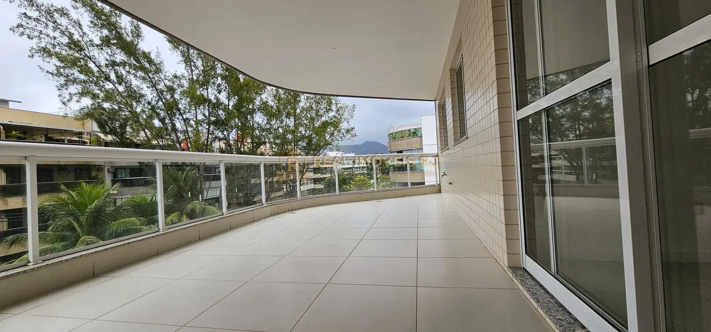 Foto 1 de Apartamento com 3 quartos à venda, 109m2 em Recreio dos Bandeirantes, Rio De Janeiro - RJ