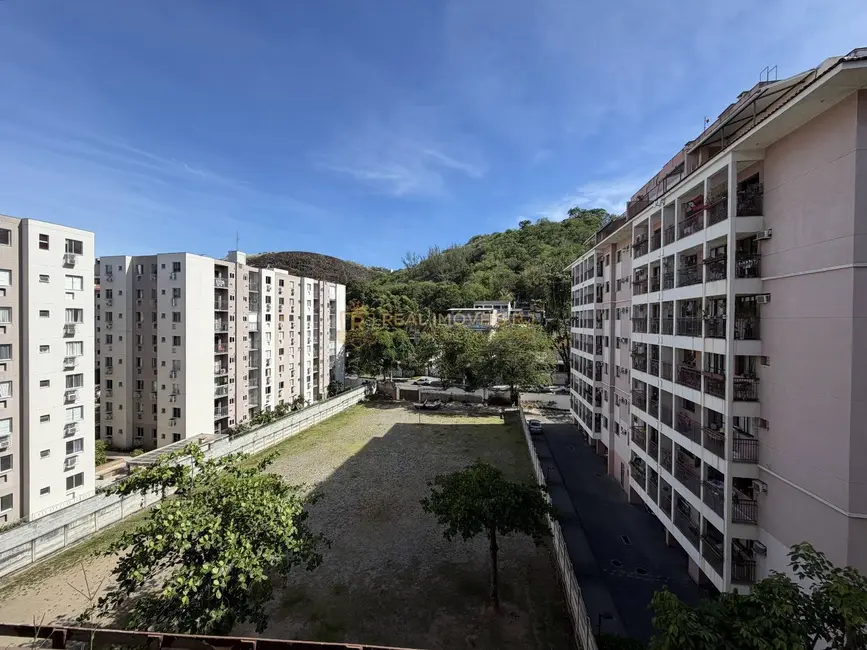Foto 4 de Apartamento com 2 quartos à venda, 67m2 em Taquara, Rio De Janeiro - RJ