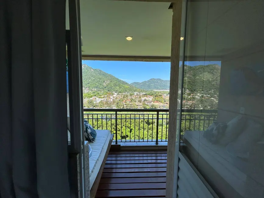 Foto 3 de Apartamento com 2 quartos à venda, 70m2 em Recreio dos Bandeirantes, Rio De Janeiro - RJ