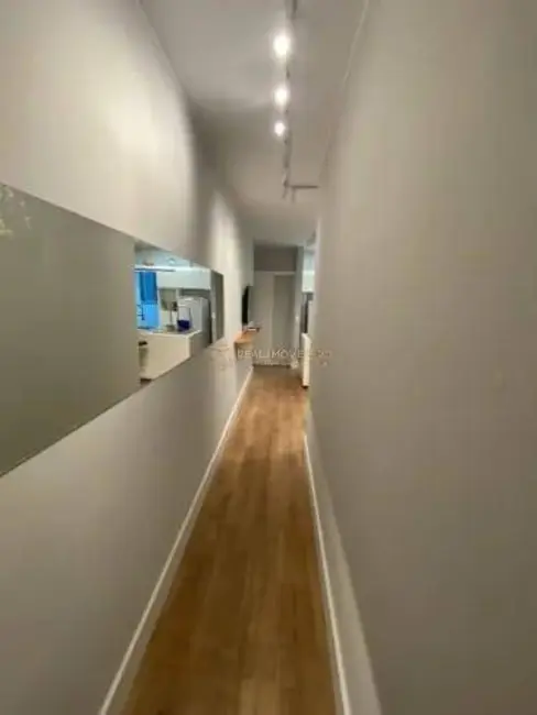 Apartamento com 1 quarto à venda, 47m2 em Leblon, Rio De Janeiro - RJ - imagem 8 Foto 8 de Apartamento com 1 quarto à venda, 47m2 em Leblon, Rio De Janeiro - RJ