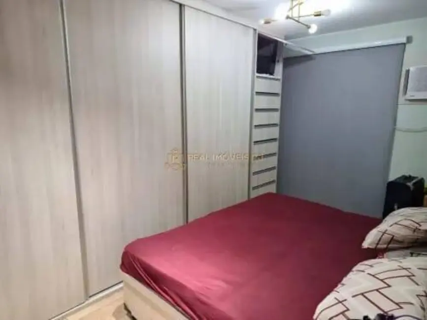 Apartamento com 3 quartos à venda, 160m2 em Rio De Janeiro - RJ - imagem 4 Foto 4 de Apartamento com 3 quartos à venda, 160m2 em Rio De Janeiro - RJ