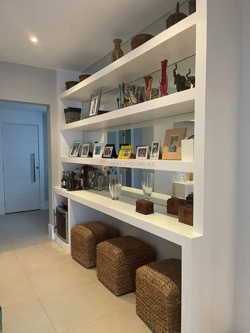 Apartamento com 3 quartos à venda, 160m2 em Barra da Tijuca, Rio De Janeiro - RJ - imagem 4 Foto 4 de Apartamento com 3 quartos à venda, 160m2 em Barra da Tijuca, Rio De Janeiro - RJ