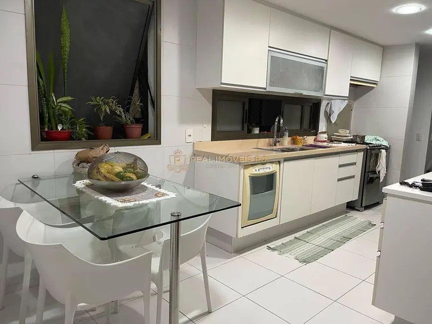 Apartamento com 3 quartos à venda, 160m2 em Barra da Tijuca, Rio De Janeiro - RJ - imagem 7 Foto 7 de Apartamento com 3 quartos à venda, 160m2 em Barra da Tijuca, Rio De Janeiro - RJ