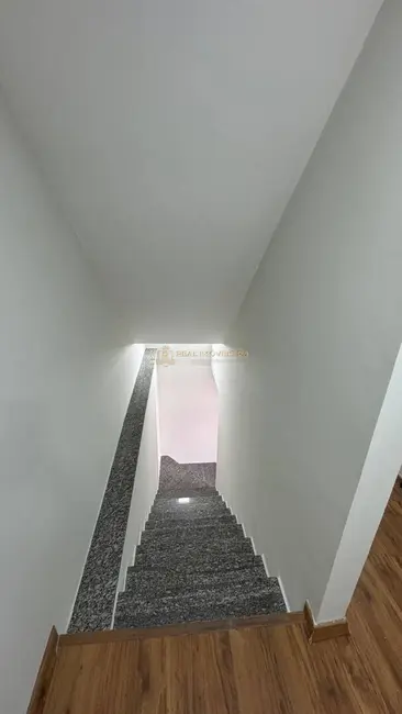 Foto 4 de Casa com 3 quartos à venda, 90m2 em Vila Valqueire, Rio De Janeiro - RJ