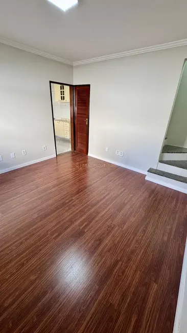 Foto 3 de Casa com 3 quartos à venda, 90m2 em Vila Valqueire, Rio De Janeiro - RJ