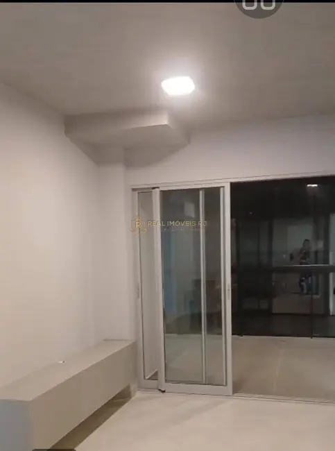 Apartamento com 2 quartos para alugar, 84m2 em Recreio dos Bandeirantes, Rio De Janeiro - RJ - imagem 5 Foto 5 de Apartamento com 2 quartos para alugar, 84m2 em Recreio dos Bandeirantes, Rio De Janeiro - RJ