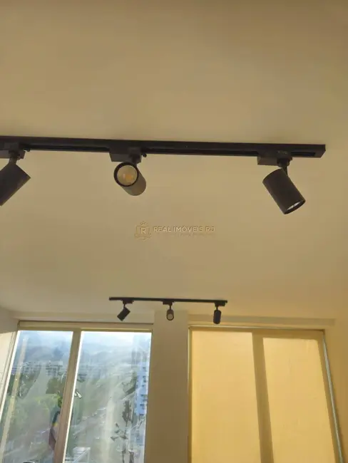 Foto 3 de Sala Comercial à venda, 25m2 em Recreio dos Bandeirantes, Rio De Janeiro - RJ