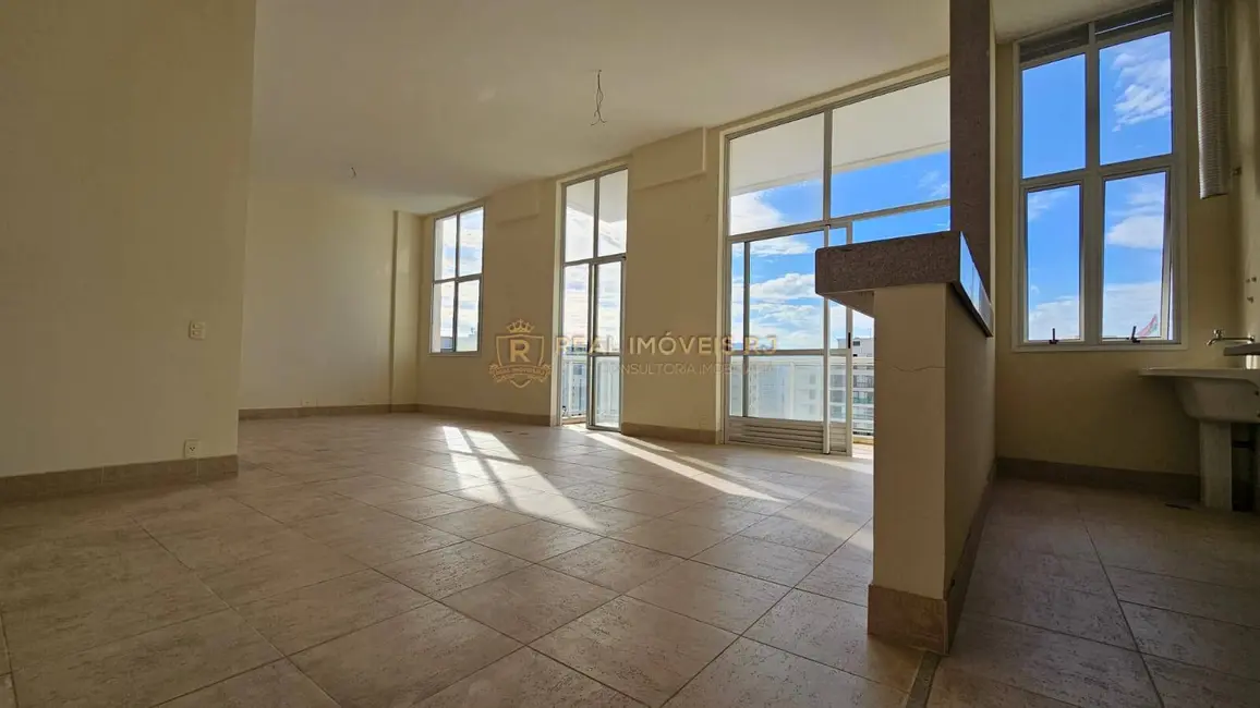 Foto 1 de Apartamento com 2 quartos à venda, 74m2 em Barra da Tijuca, Rio De Janeiro - RJ