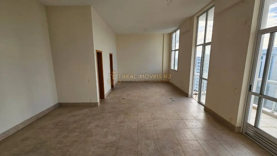 Foto 2 de Apartamento com 2 quartos à venda, 74m2 em Barra da Tijuca, Rio De Janeiro - RJ
