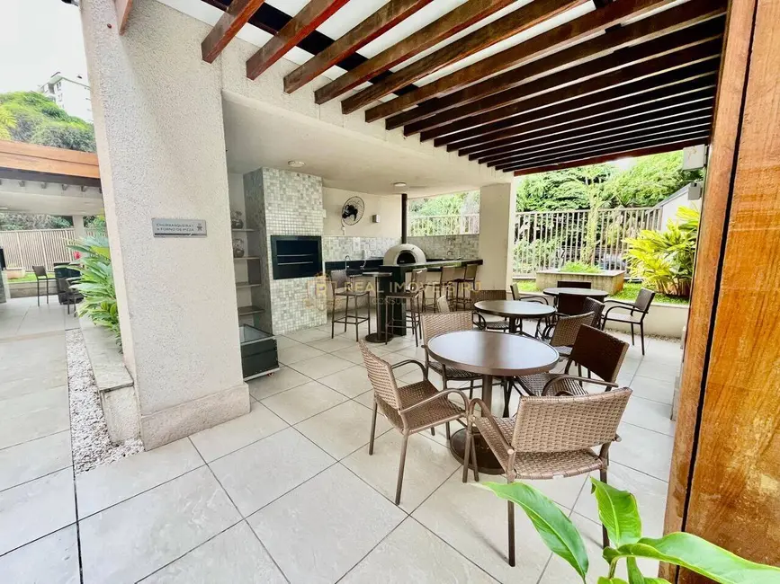 Foto 6 de Apartamento com 3 quartos para alugar, 116m2 em Pechincha, Rio De Janeiro - RJ