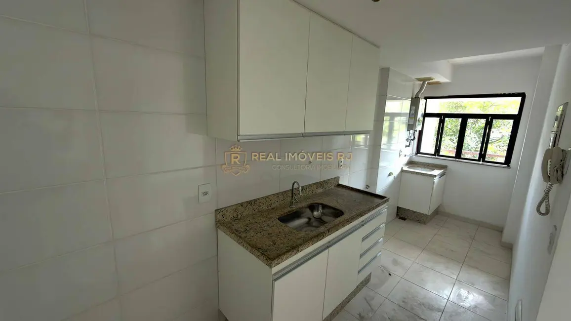 Foto 3 de Apartamento com 3 quartos à venda, 89m2 em Taquara, Rio De Janeiro - RJ