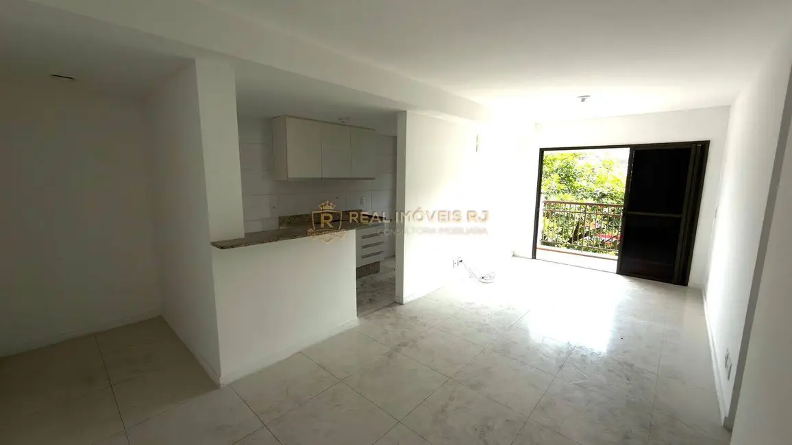 Foto 2 de Apartamento com 3 quartos à venda, 89m2 em Taquara, Rio De Janeiro - RJ