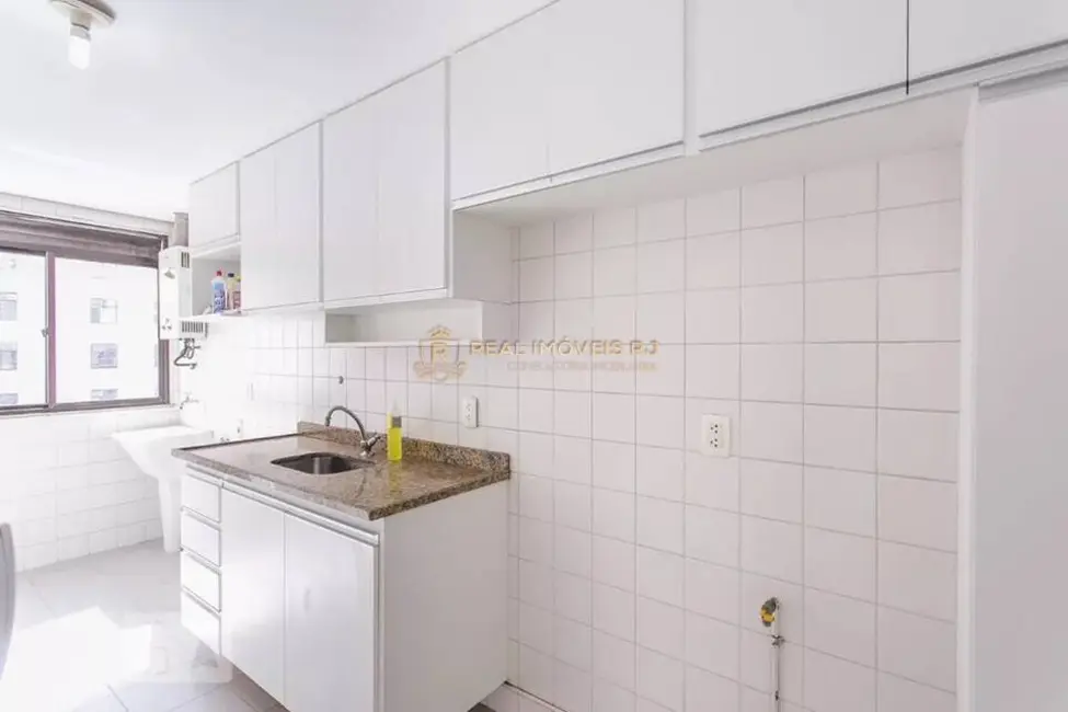Foto 2 de Apartamento com 3 quartos à venda, 95m2 em Recreio dos Bandeirantes, Rio De Janeiro - RJ