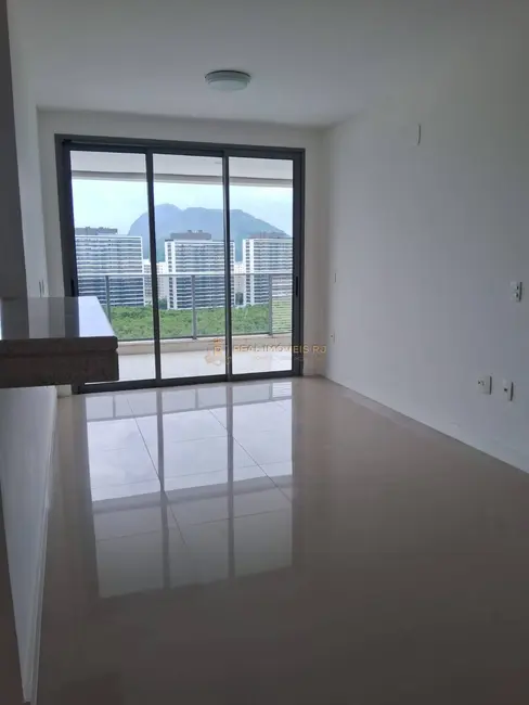 Apartamento com 2 quartos à venda, 90m2 em Barra da Tijuca, Rio De Janeiro - RJ - imagem 3 Foto 3 de Apartamento com 2 quartos à venda, 90m2 em Barra da Tijuca, Rio De Janeiro - RJ