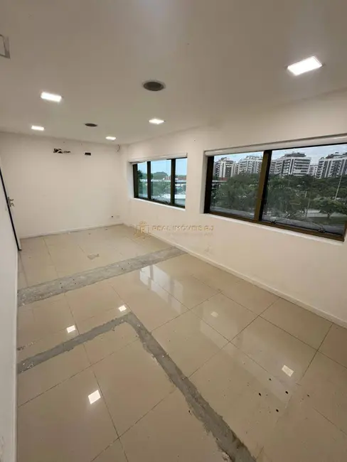 Foto 6 de Sala Comercial para alugar, 140m2 em Barra da Tijuca, Rio De Janeiro - RJ