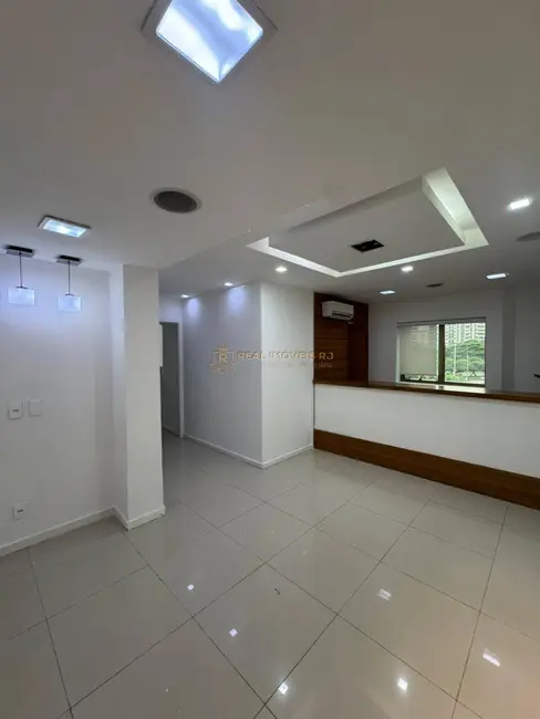 Foto 3 de Sala Comercial para alugar, 140m2 em Barra da Tijuca, Rio De Janeiro - RJ