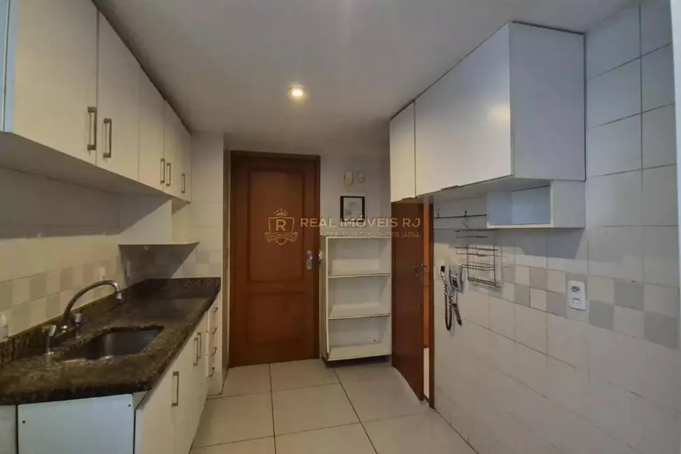 Apartamento com 3 quartos à venda, 92m2 em Recreio dos Bandeirantes, Rio De Janeiro - RJ - imagem 9 Foto 9 de Apartamento com 3 quartos à venda, 92m2 em Recreio dos Bandeirantes, Rio De Janeiro - RJ