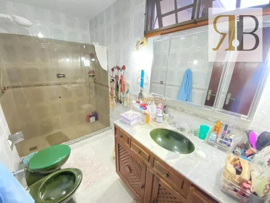 Foto 8 de Casa com 3 quartos à venda, 322m2 em Freguesia (Jacarepaguá), Rio De Janeiro - RJ