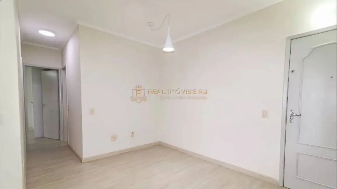Foto 2 de Apartamento com 2 quartos à venda, 78m2 em Taquara, Rio De Janeiro - RJ
