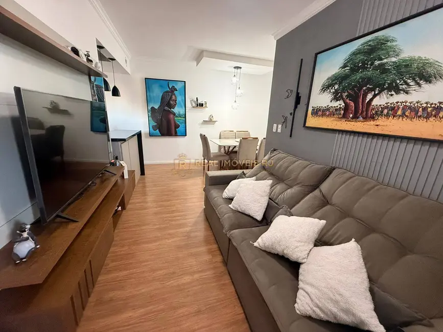 Foto 2 de Apartamento com 2 quartos à venda, 65m2 em Rio De Janeiro - RJ