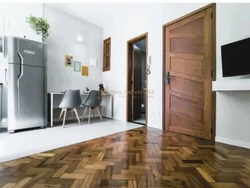 Foto 1 de Apartamento com 1 quarto à venda, 35m2 em Copacabana, Rio De Janeiro - RJ