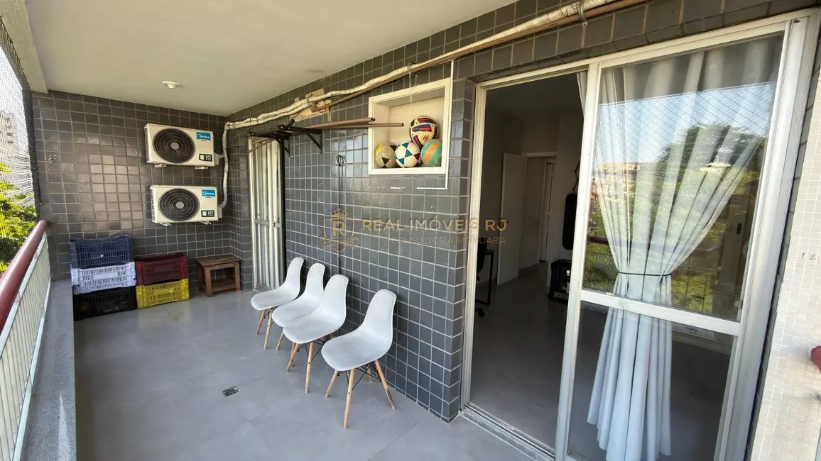 Apartamento com 4 quartos à venda, 140m2 em Anil, Rio De Janeiro - RJ - imagem 3 Foto 3 de Apartamento com 4 quartos à venda, 140m2 em Anil, Rio De Janeiro - RJ