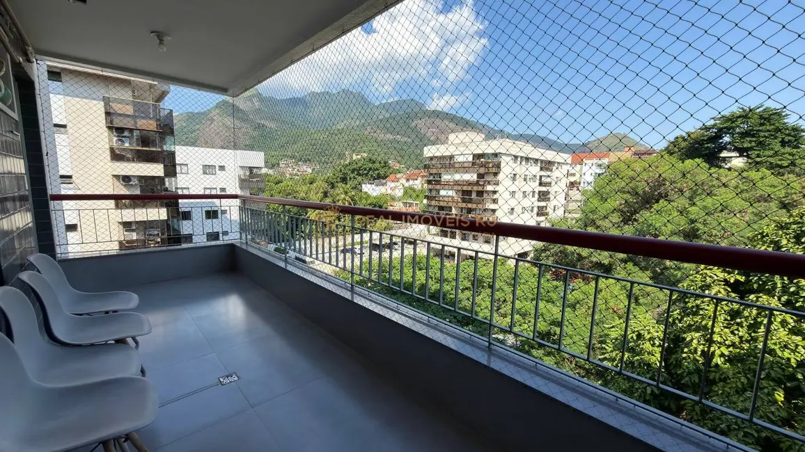 Apartamento com 4 quartos à venda, 140m2 em Anil, Rio De Janeiro - RJ - imagem 1 Foto 1 de Apartamento com 4 quartos à venda, 140m2 em Anil, Rio De Janeiro - RJ