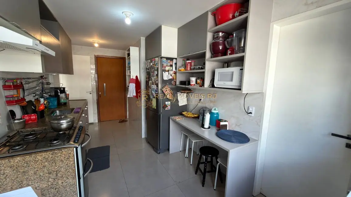 Apartamento com 4 quartos à venda, 140m2 em Anil, Rio De Janeiro - RJ - imagem 7 Foto 7 de Apartamento com 4 quartos à venda, 140m2 em Anil, Rio De Janeiro - RJ